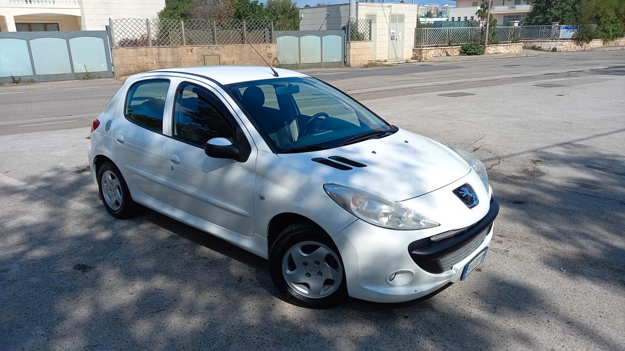 Peugeot 206 Plus 1.4 HDi 70CV 5p. Energie