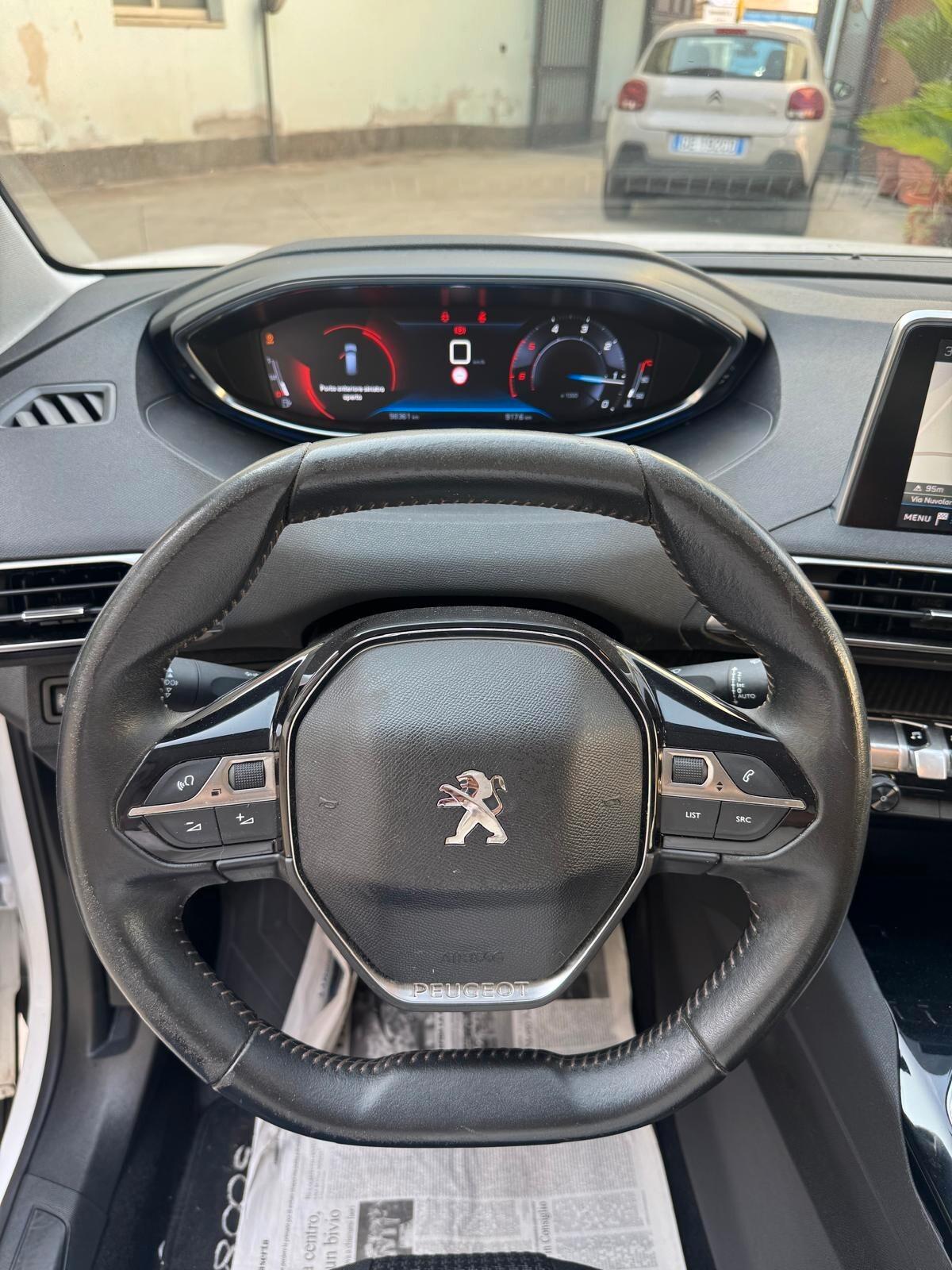 Peugeot 5008 BlueHDi 130 S&S Business