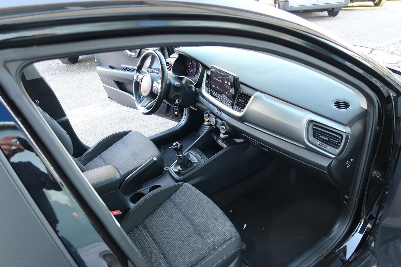 Kia Stonic 1.2 DPI Style