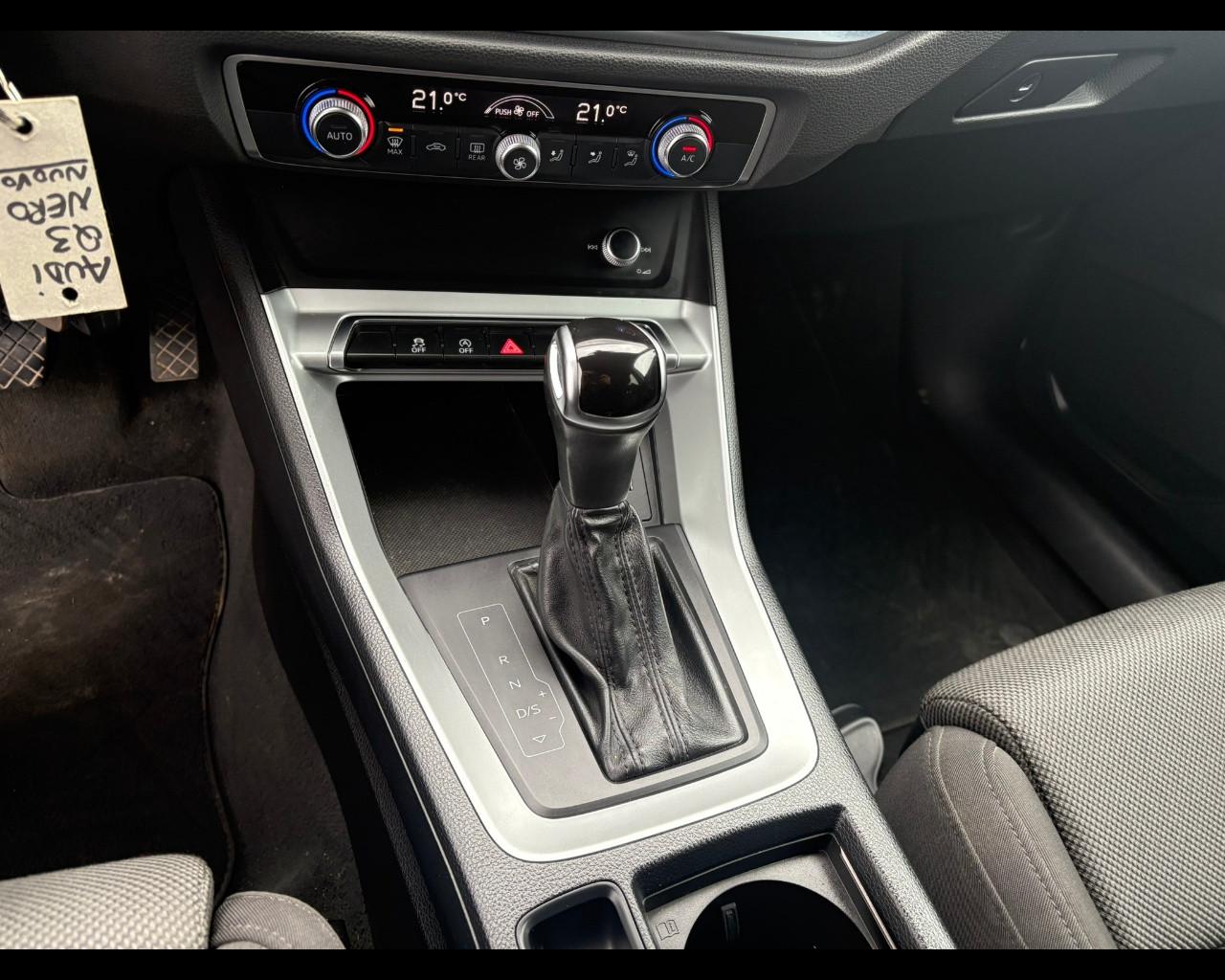 AUDI Q3 2ª serie - Q3 35 TDI S tronic S line edition