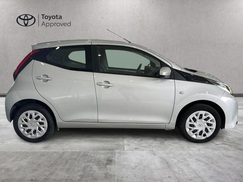 Toyota Aygo Aygo 5p 1.0 x-play 72cv