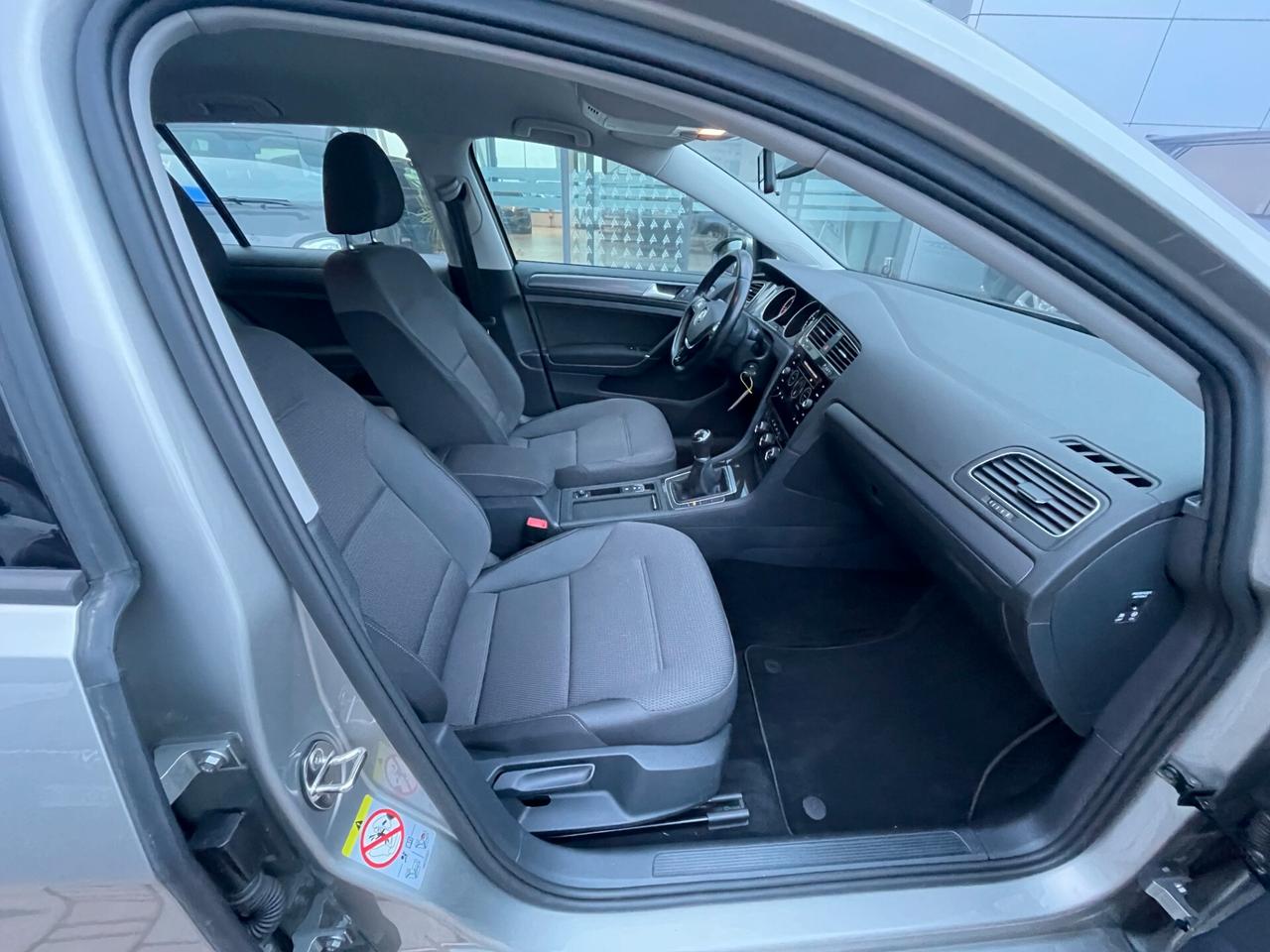 Volkswagen Golf Variant 1.6 TDI 115 CV Business BlueMotion Technology