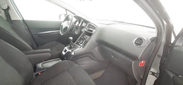 PEUGEOT 5008 1.6 VTi 120CV Tecno
