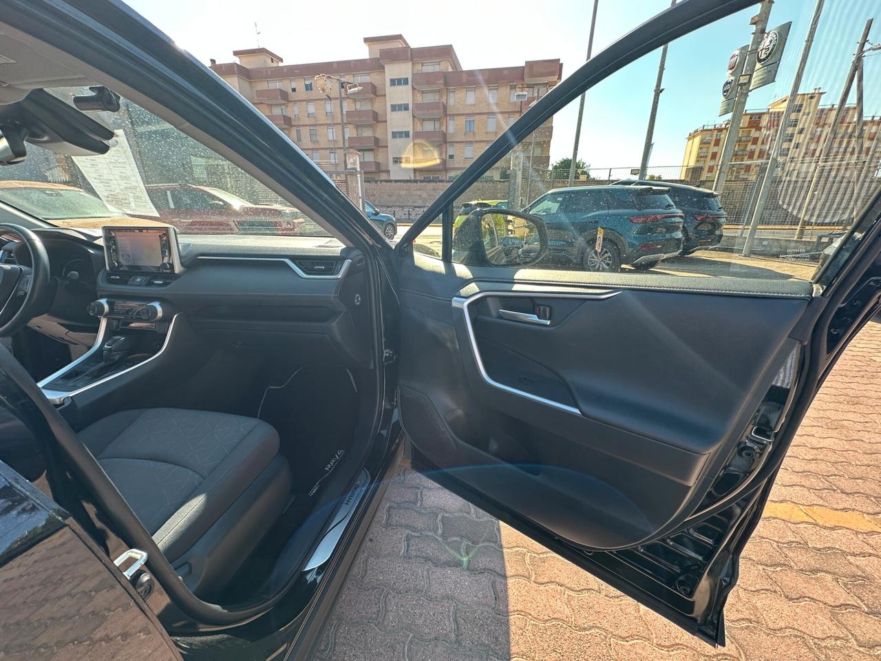 Toyota RAV 4 RAV4 2.5 HV (218CV) E-CVT 2WD Business