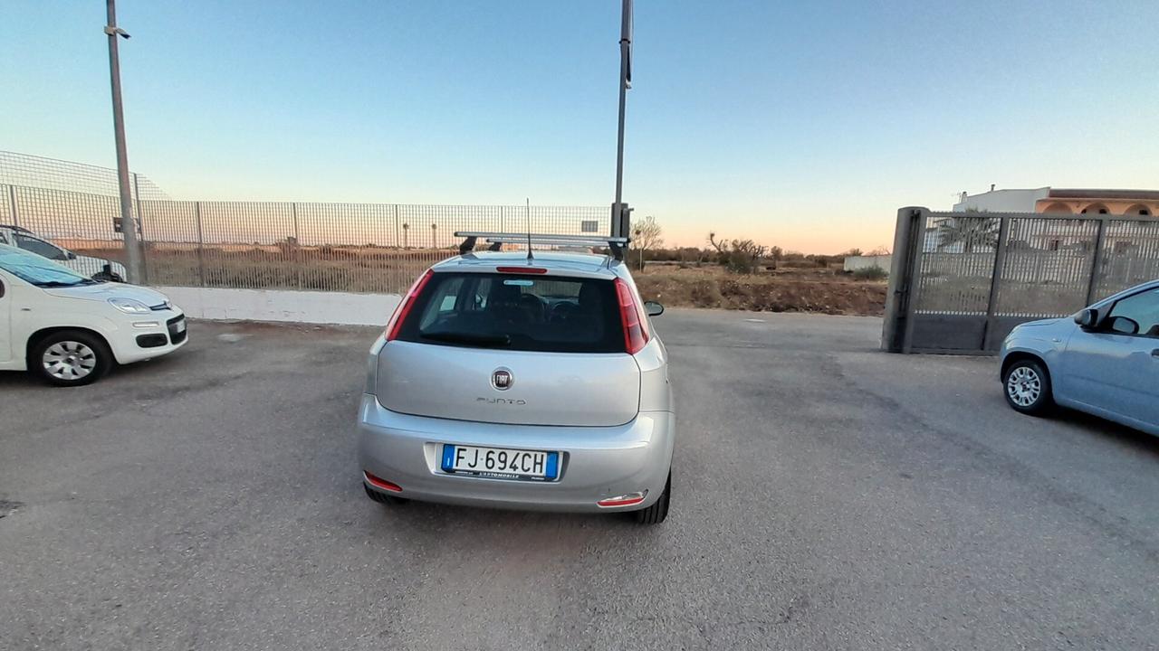 Fiat Punto 1.4 8V 5 porte Easypower Street