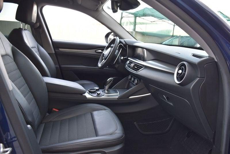 Alfa Romeo Stelvio 2.2 Turbodiesel 210 CV AT8 Q4 Executive