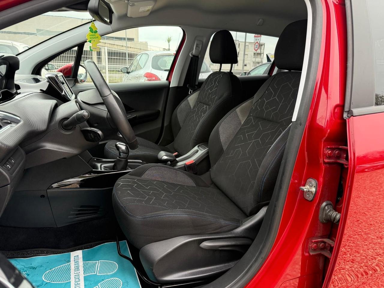 Peugeot 2008 PureTech 82 S&S Style