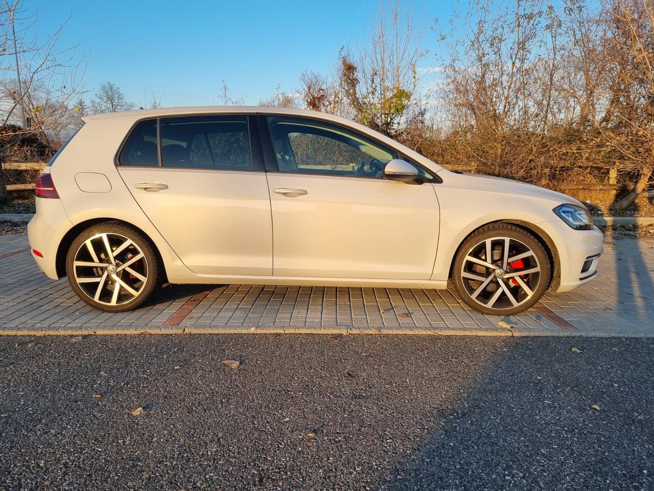 Volkswagen Golf 5p 2.0 tdi executive 150cv