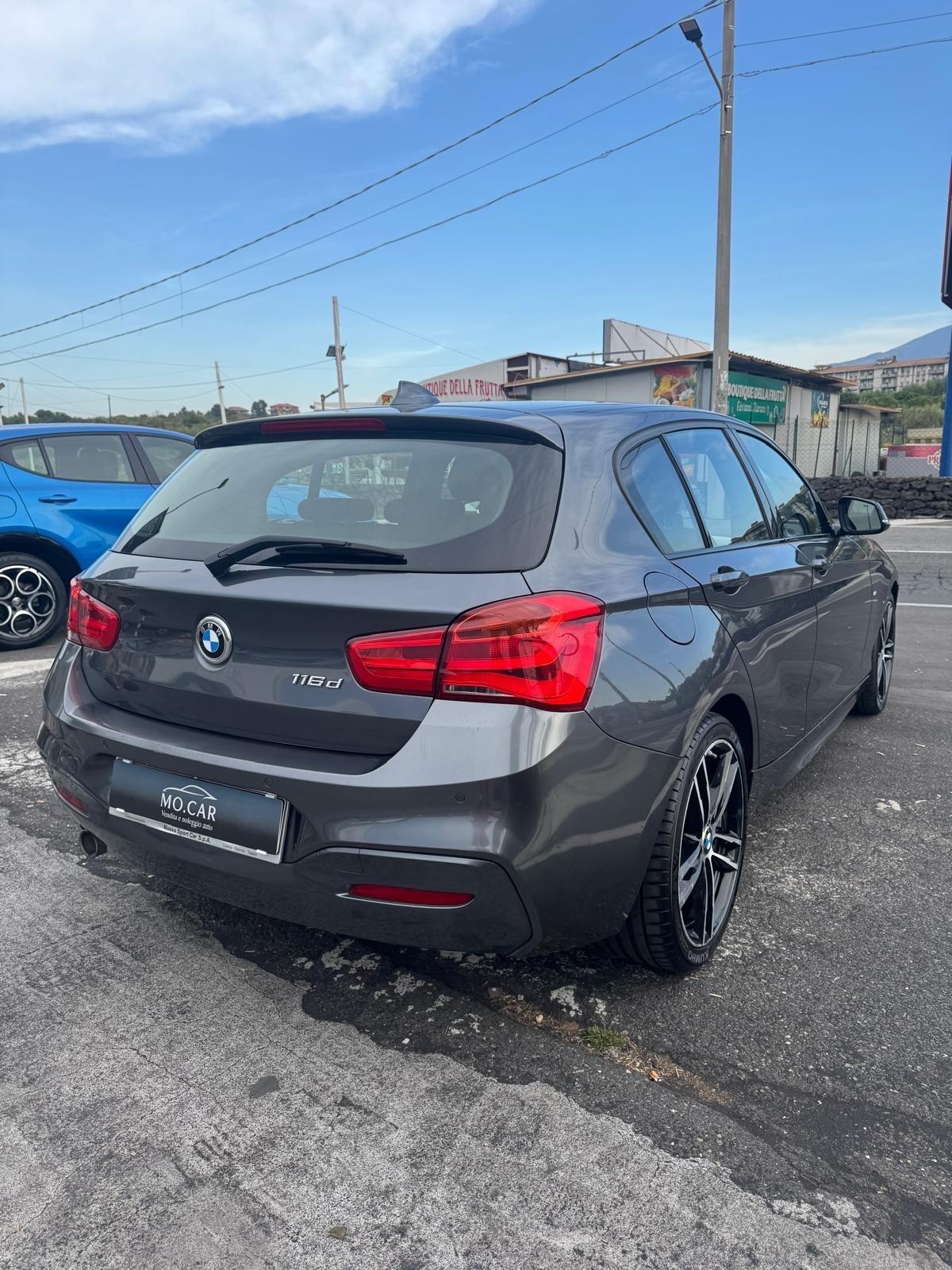 Bmw 116 116d 5p. Msport
