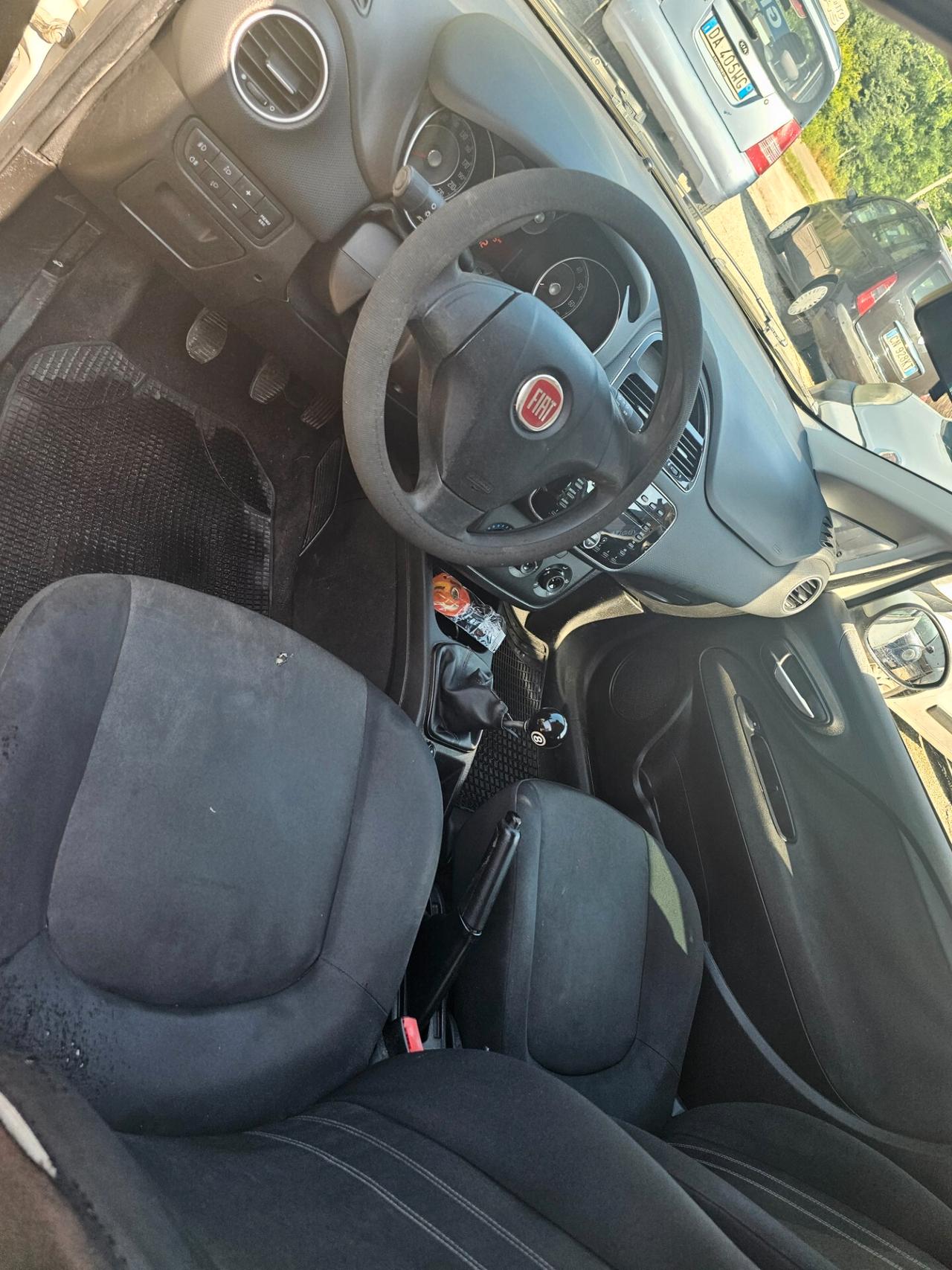 Fiat Punto 1.3 MJT II 75 CV 3 porte Lounge