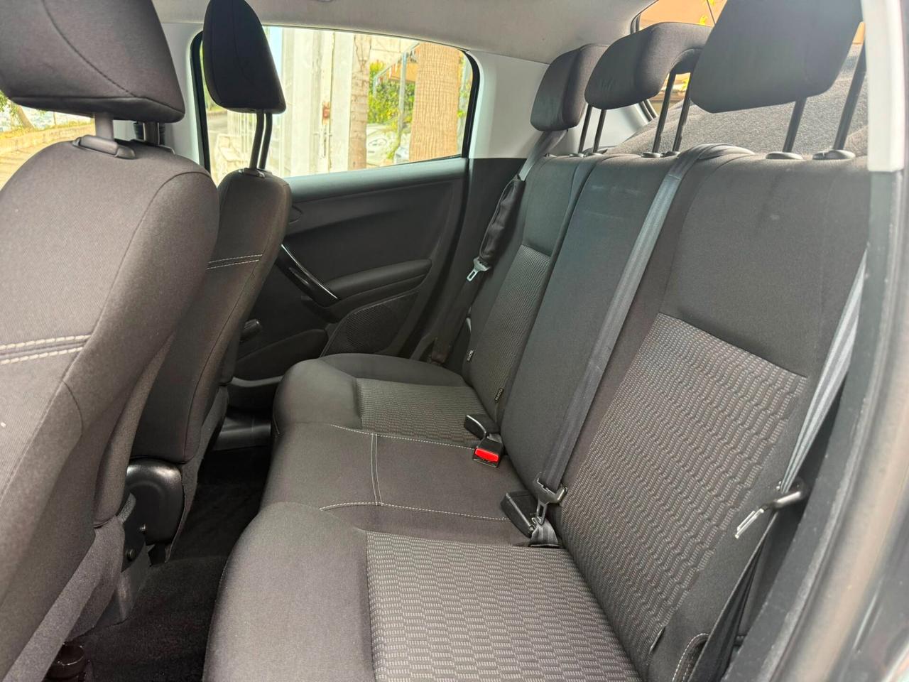 Peugeot 208 PureTech 82 5 porte Access
