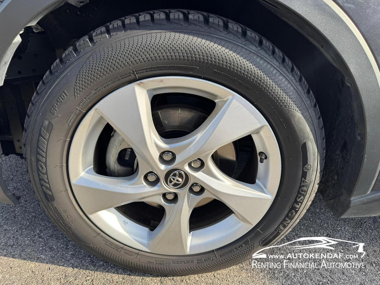 Toyota C-HR 5 Porte C-HR 1.8h Business 2wd e-cvt