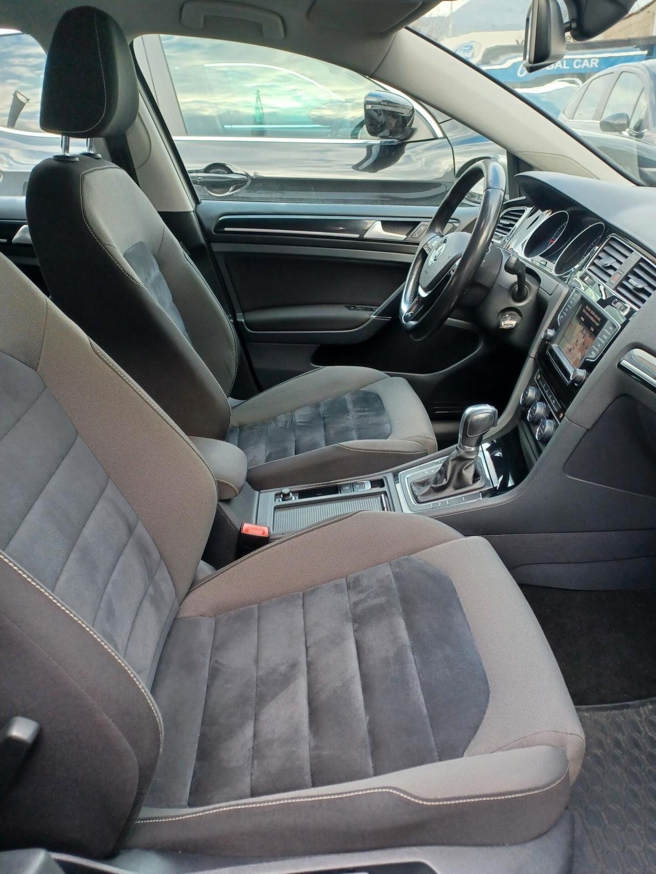 Volkswagen Golf 1.6 TDI DSG 5p. Highline 2016