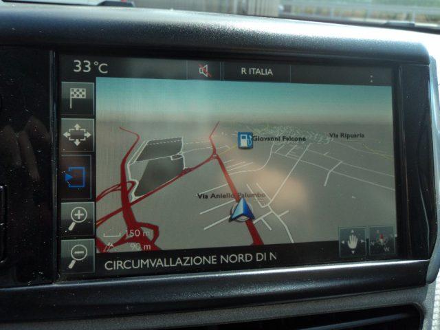 PEUGEOT 208 1° serie PureTech 82 5 porte Allure