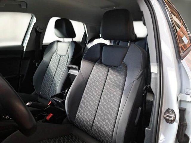 AUDI A1 citycarver 30 TFSI Admired