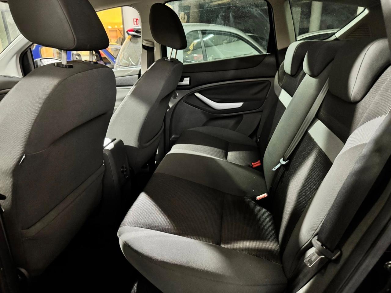 Ford Kuga 2.0 TDCi 140 CV 2WD Titanium DPF