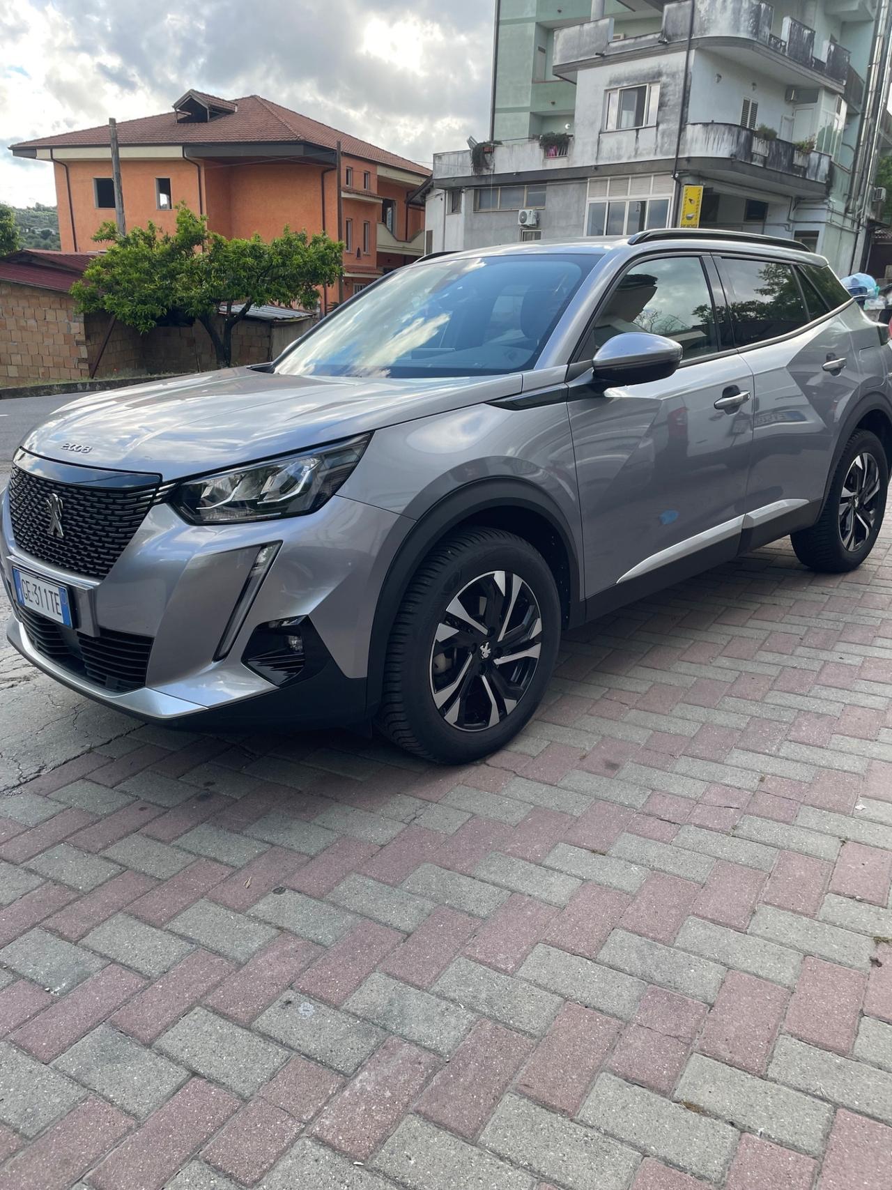 Peugeot 2008 BlueHDi 130 S&S EAT8 Allure Pack