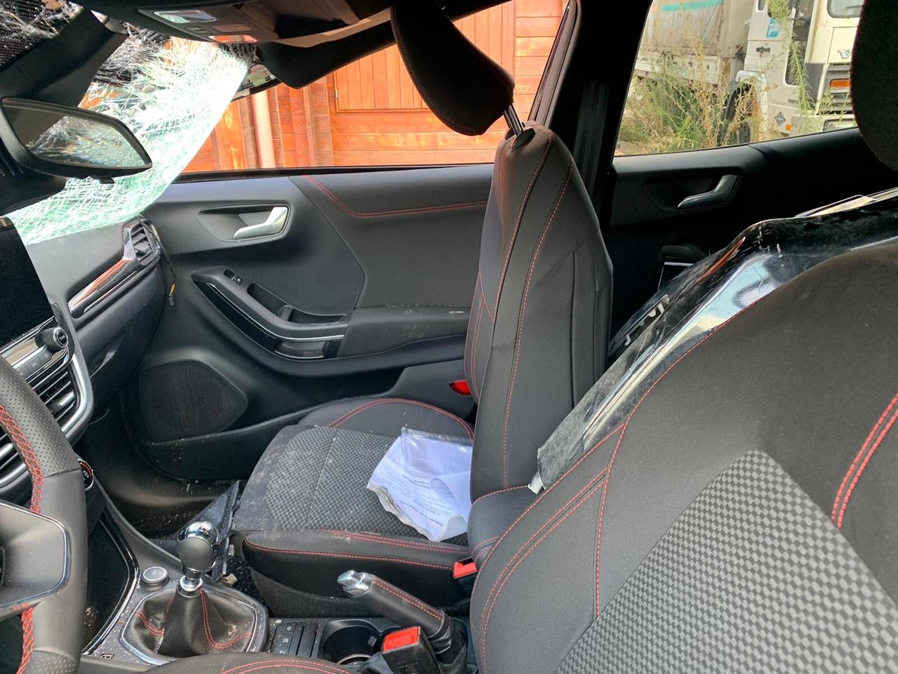 Ford Puma 1.0 EcoBoost Hybrid 125 CV S&S ST-Line INCIDENTATA