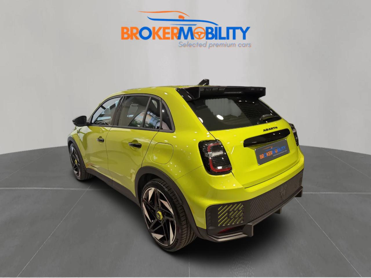 Abarth 600e 54kWh Turismo 240cv