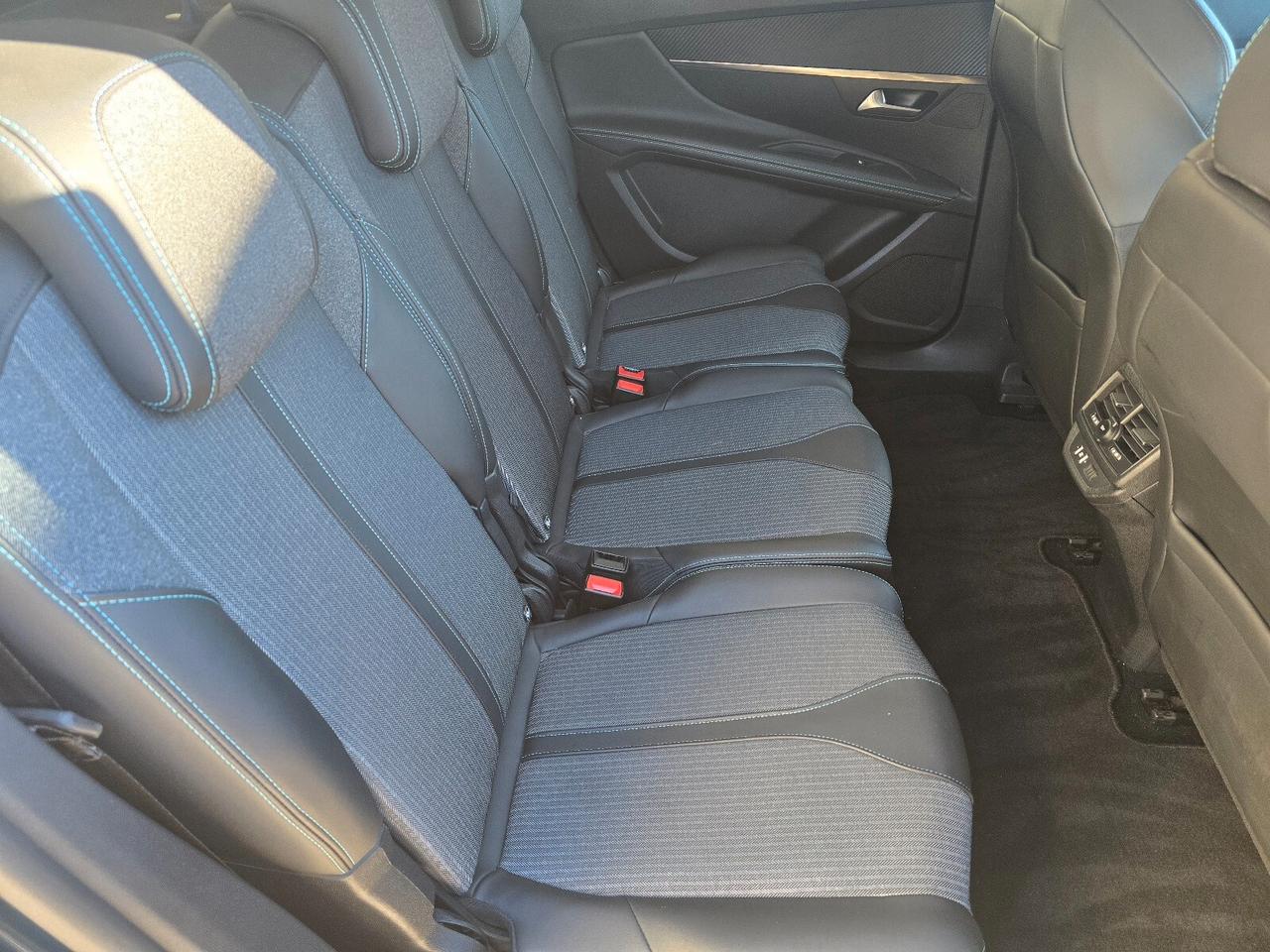 Peugeot 5008 BlueHDi 130 S&S EAT8 Allure Pack