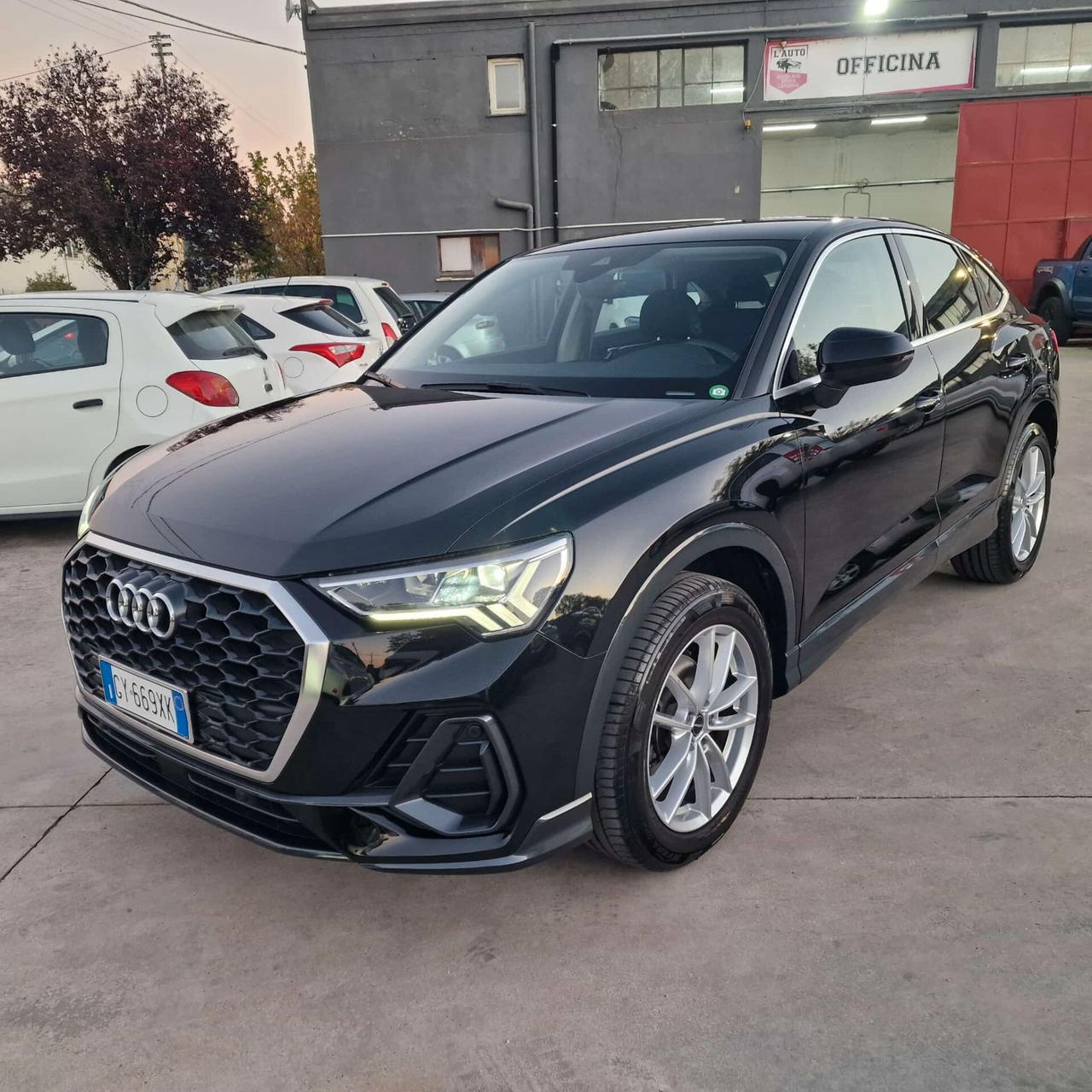 Audi Q3 SPB 35 TFSI Business Plus DA VETRINA