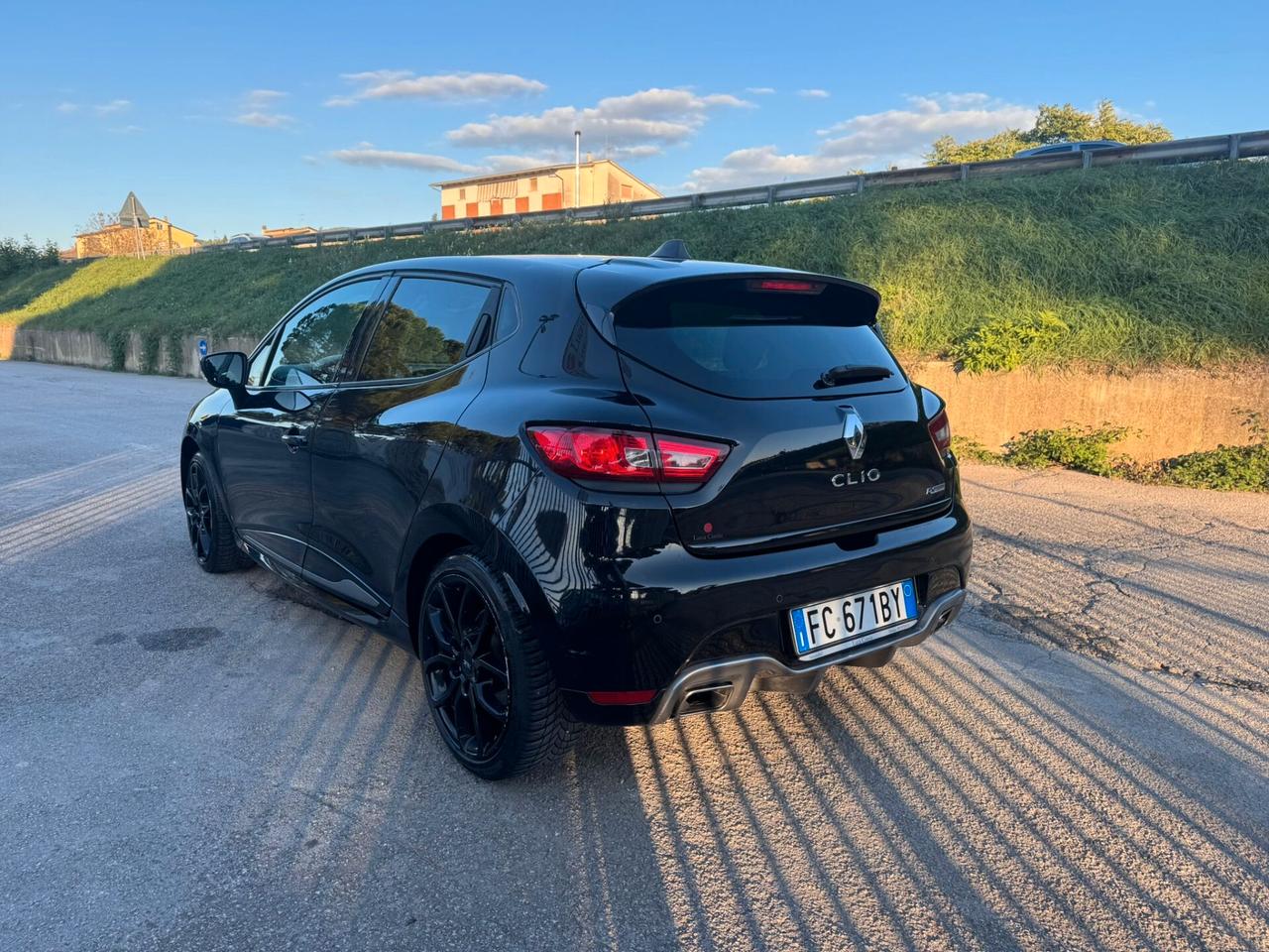 Renault Clio TCe 200CV EDC Start&Stop 5 porte Energy R.S.