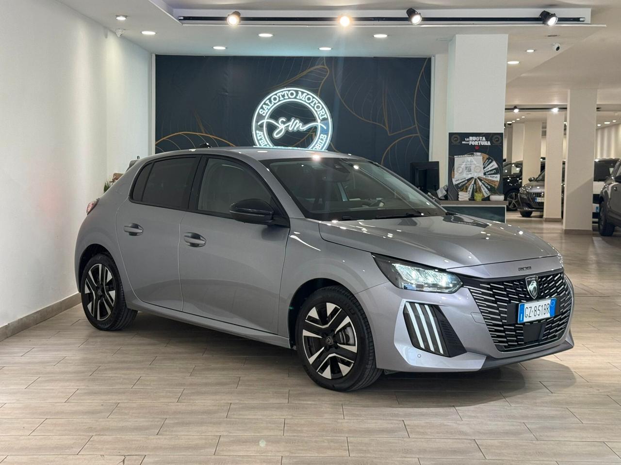 PEUGEOT 208 ALLLURE PACK 1.2 100CV ANNO 2025 CON 20.000KM