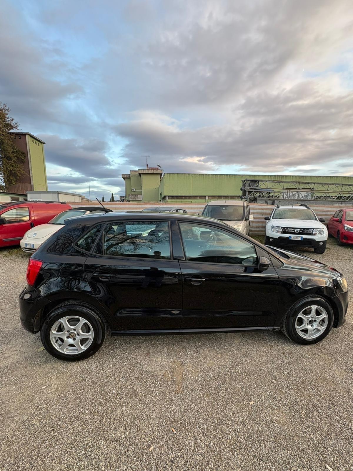 Volkswagen Polo 1.4 TDI 5p. Trendline 2017 238.000 KM