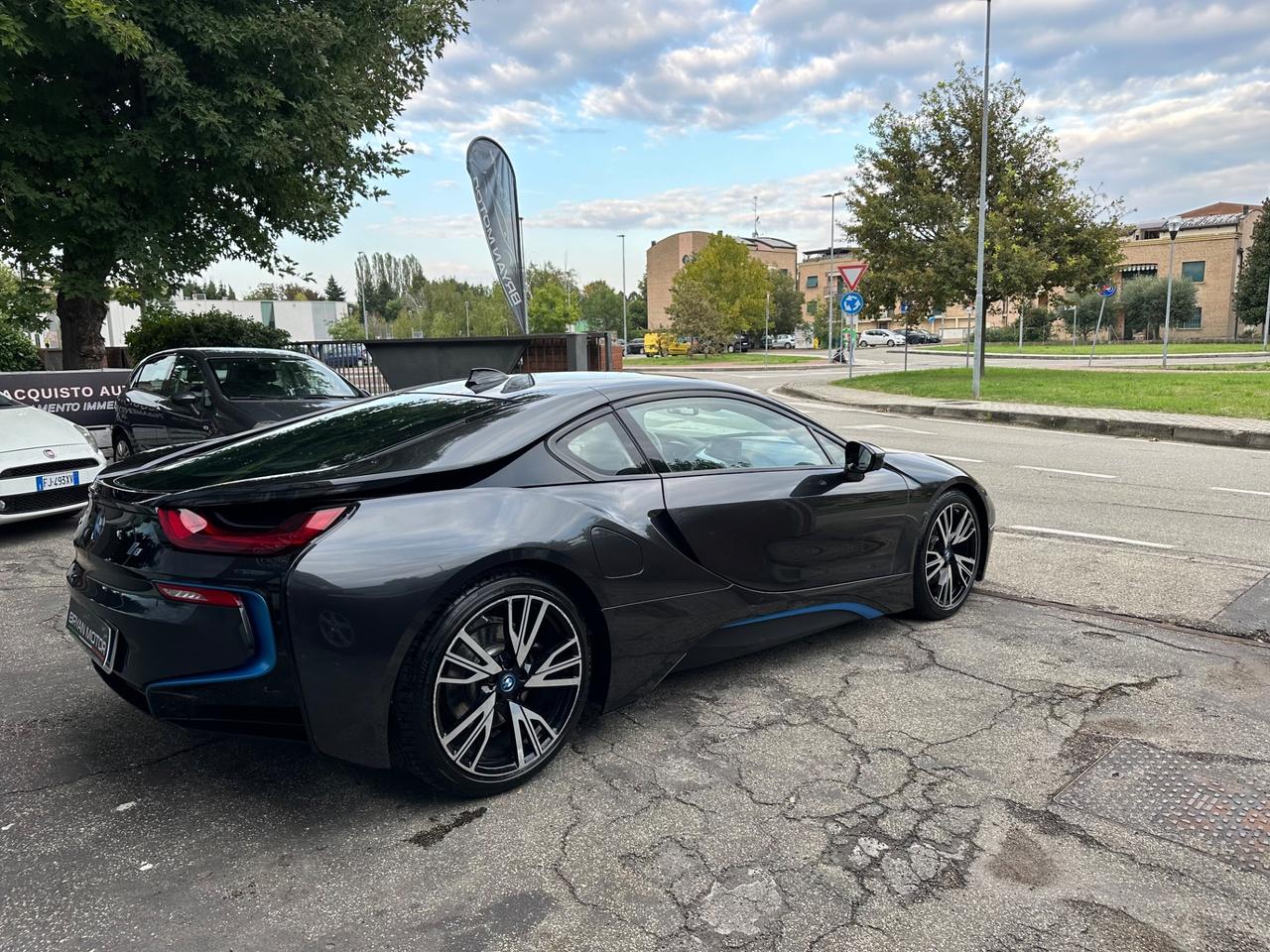 Bmw i8 BMW i8 carbonio full optional