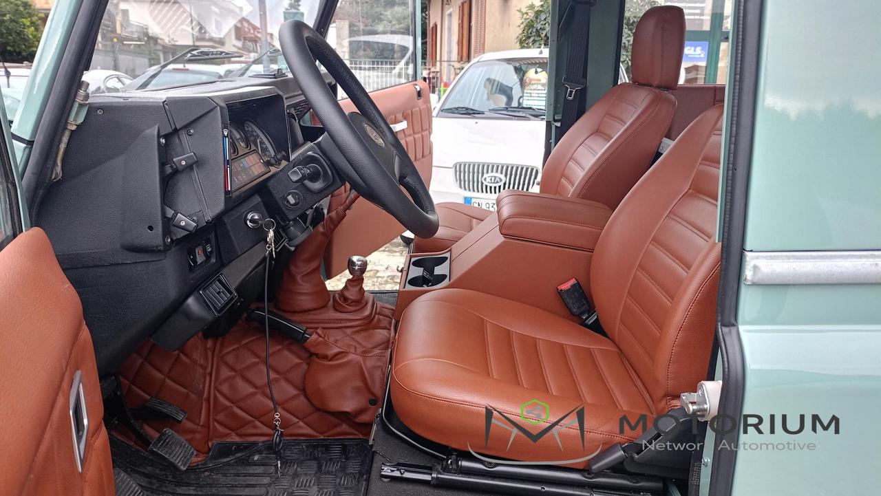 Land Rover Defender 90 2.5 Tdi 300 Heritage Style (ASI)