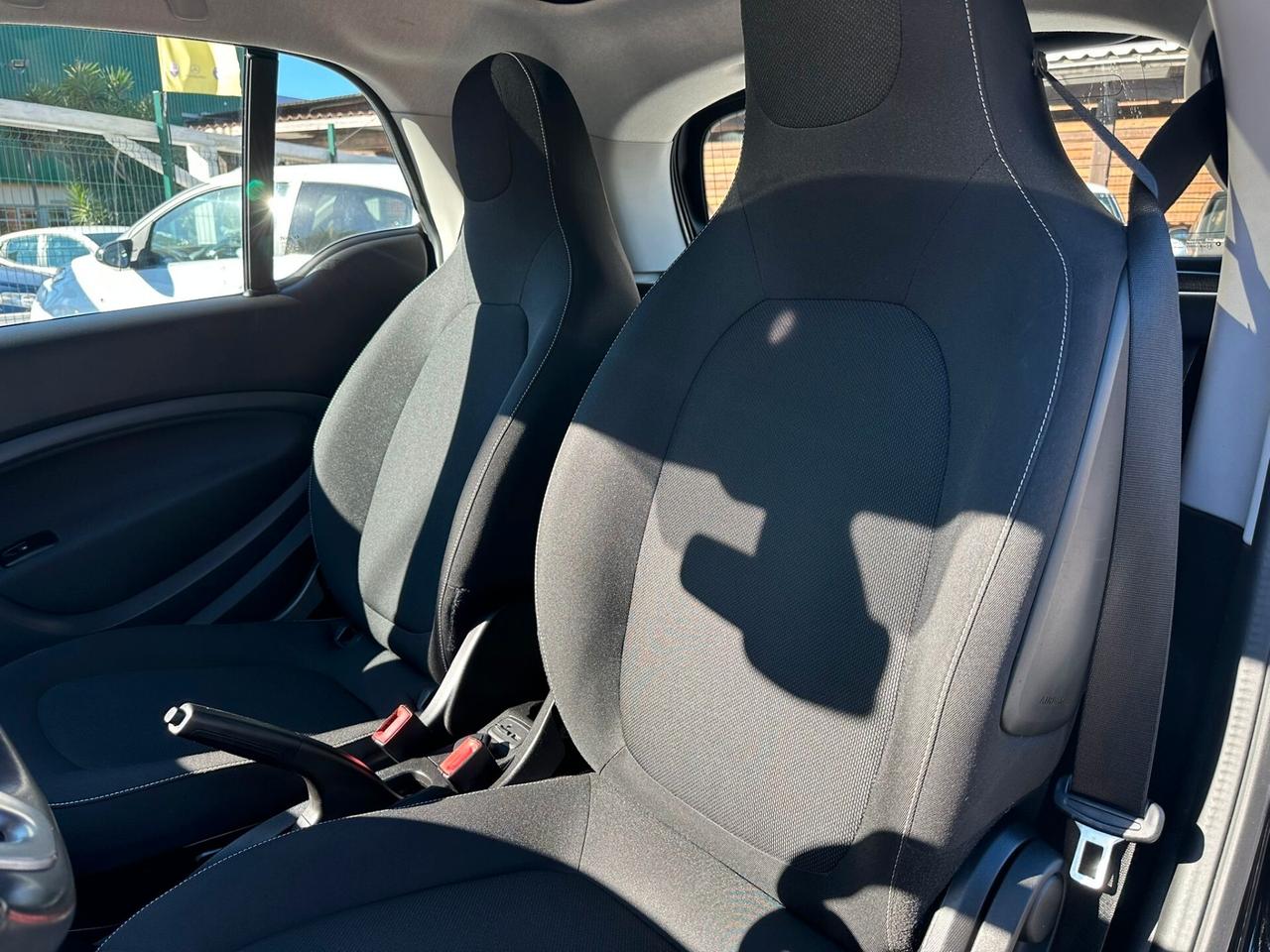 Smart ForTwo 70 1.0 twinamic Passion Automatica - Nav