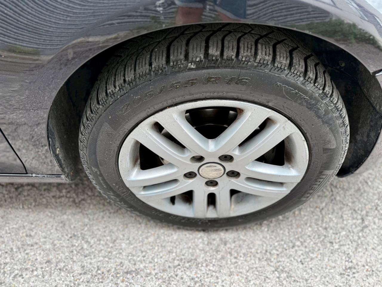 Volkswagen Golf 5 1.6 GPL OK NEOPATENTATI 2007