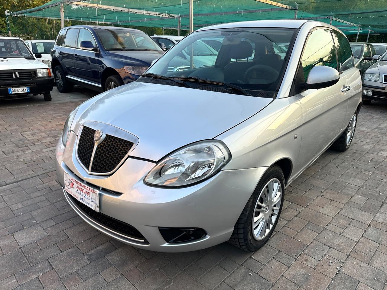 Lancia Ypsilon 1.2 Benzina