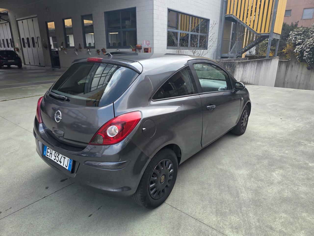 Opel Corsa 1.2 3 porte Elective