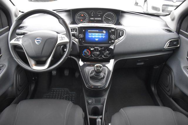 LANCIA Ypsilon 1.0 FireFly 5 porte S&S Hybrid Ecochic Gold