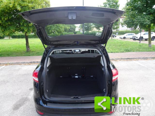 FORD C-Max 1.5 TDCi 120CV Powershift Start&Stop Business