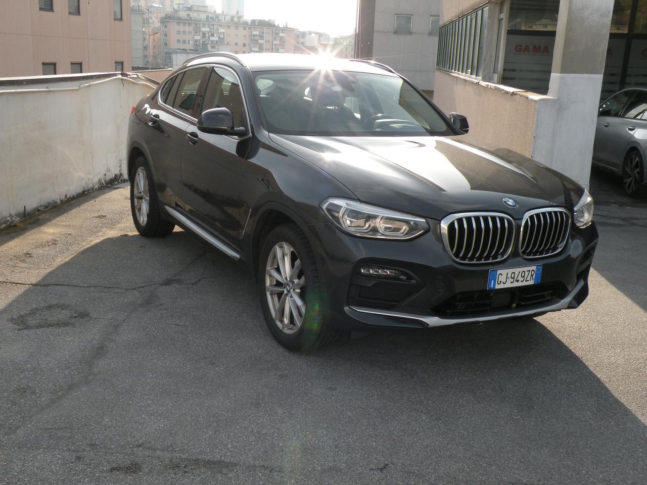 Bmw X4 xDrive20d 48V xLine tetto