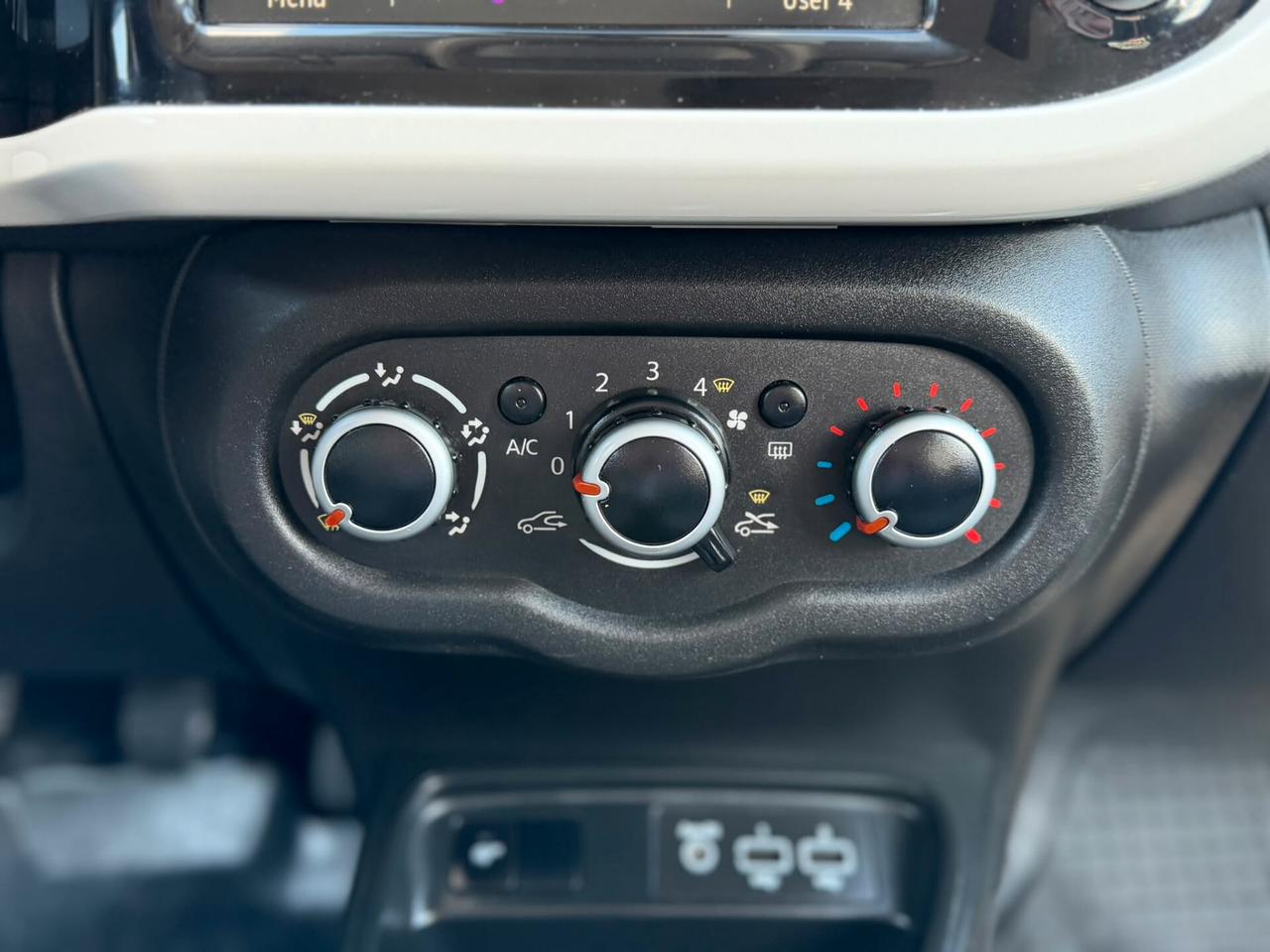 Renault Twingo 2021 Full Led