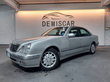 Mercedes-benz E 200 cat Avantgarde