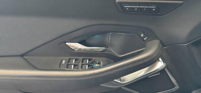 Jaguar E-Pace 2.0d i4 SE 240cv motore nuovo*garanzia 24 mesi*