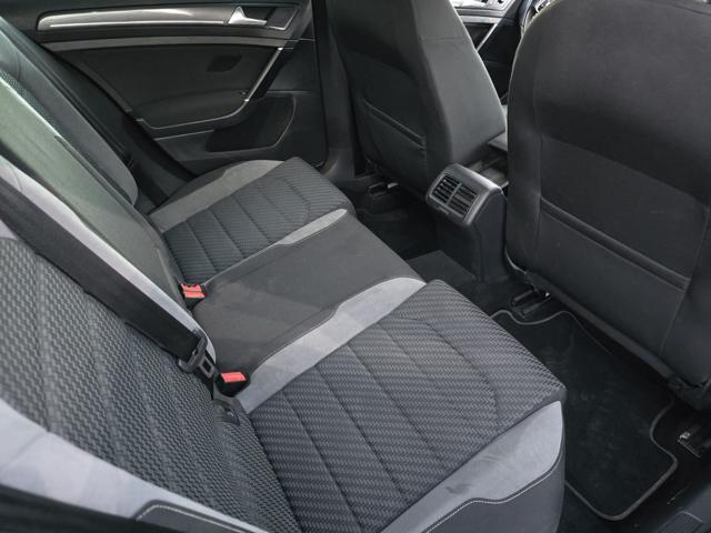 VOLKSWAGEN Golf 1.0 TSI 115 CV 5p. BlueMotion Technology R-line