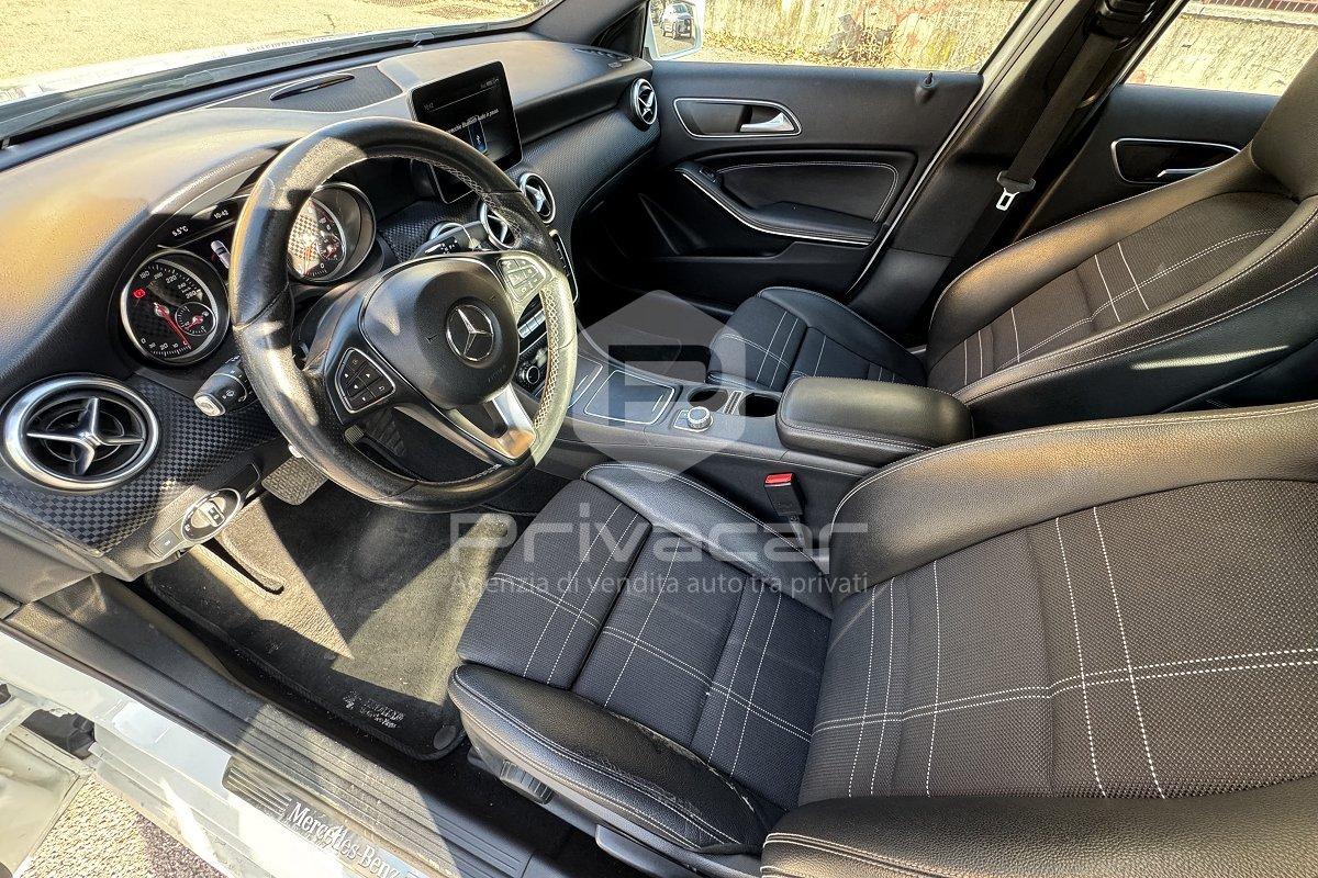 MERCEDES A 180 d Automatic Premium