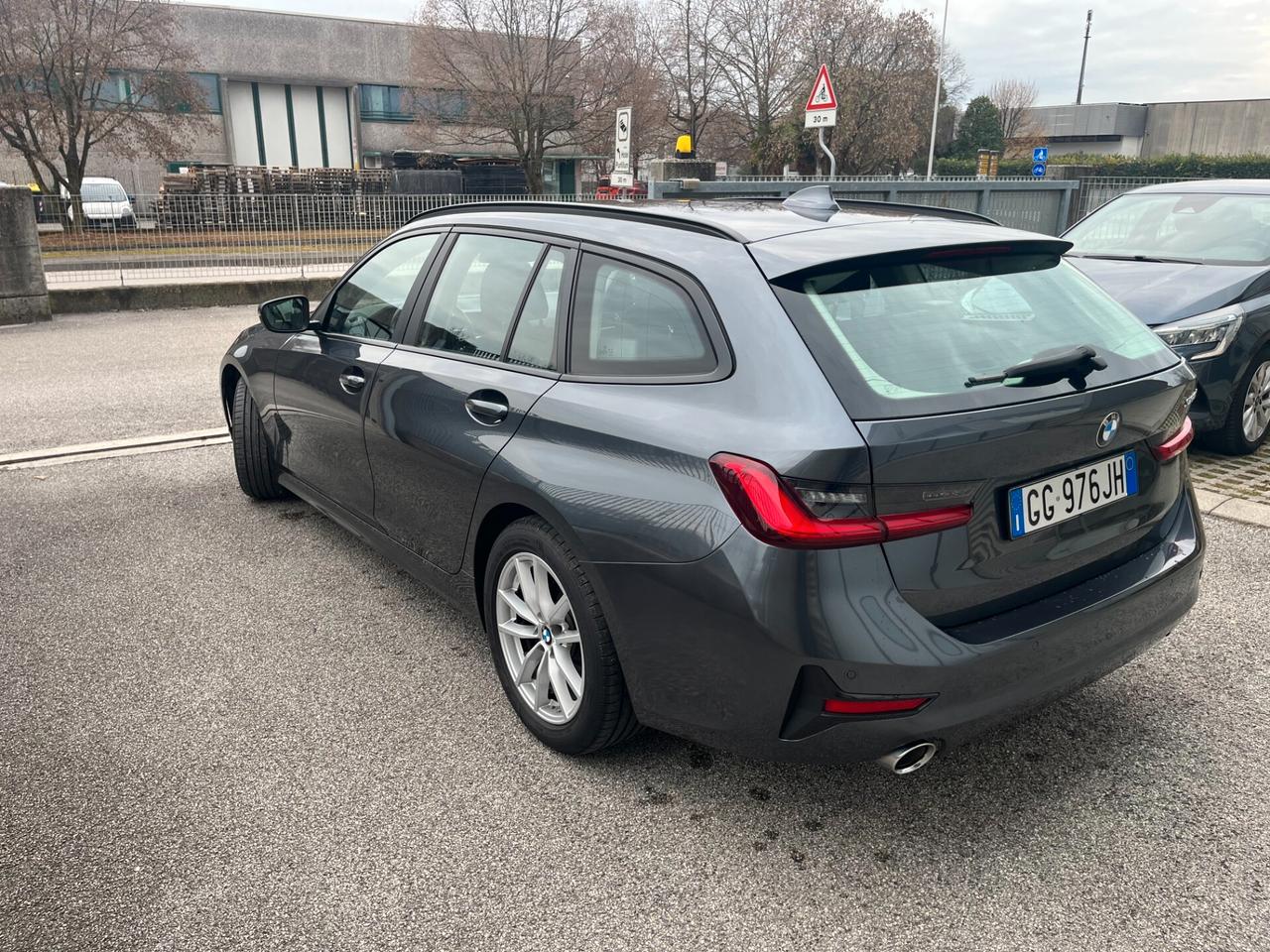 Bmw 320 320d 48V Touring Business Advantage