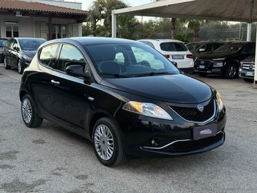 LANCIA Ypsilon 1.2 69 CV 5p. Gold