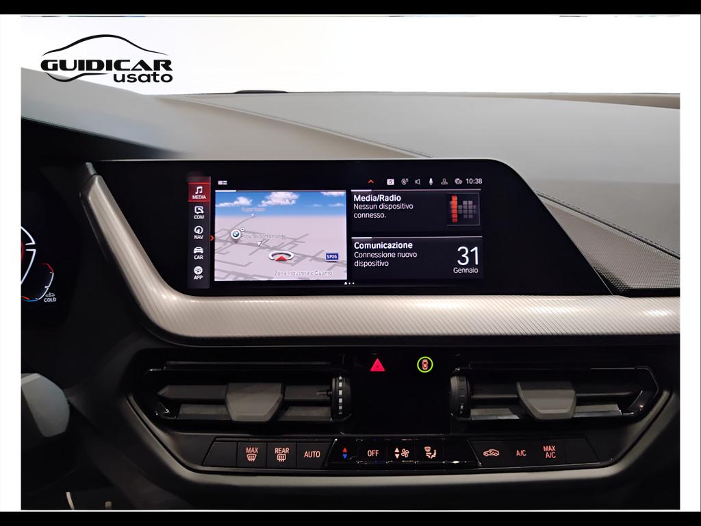 BMW Serie 1 F40 - 116d Msport Exterior auto