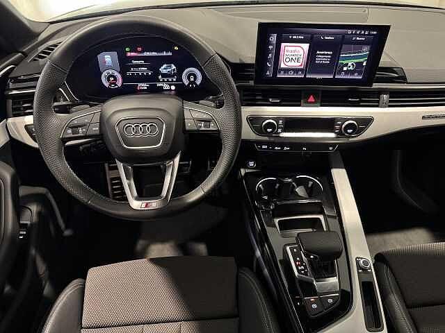 Audi A4 Avant 40 TDI quattro S tronic S line edition