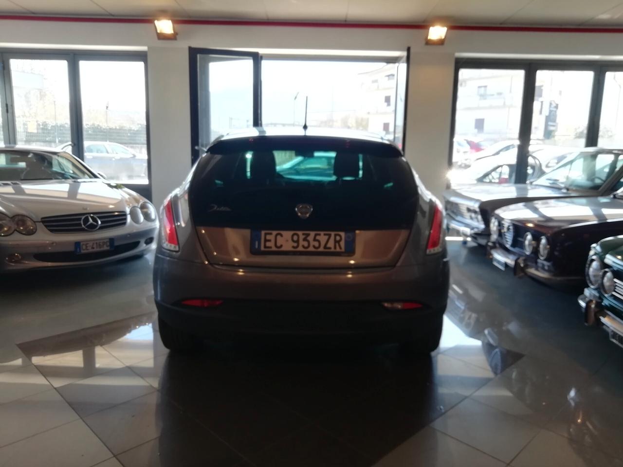 Lancia Delta 1.6 MJT DPF Argento