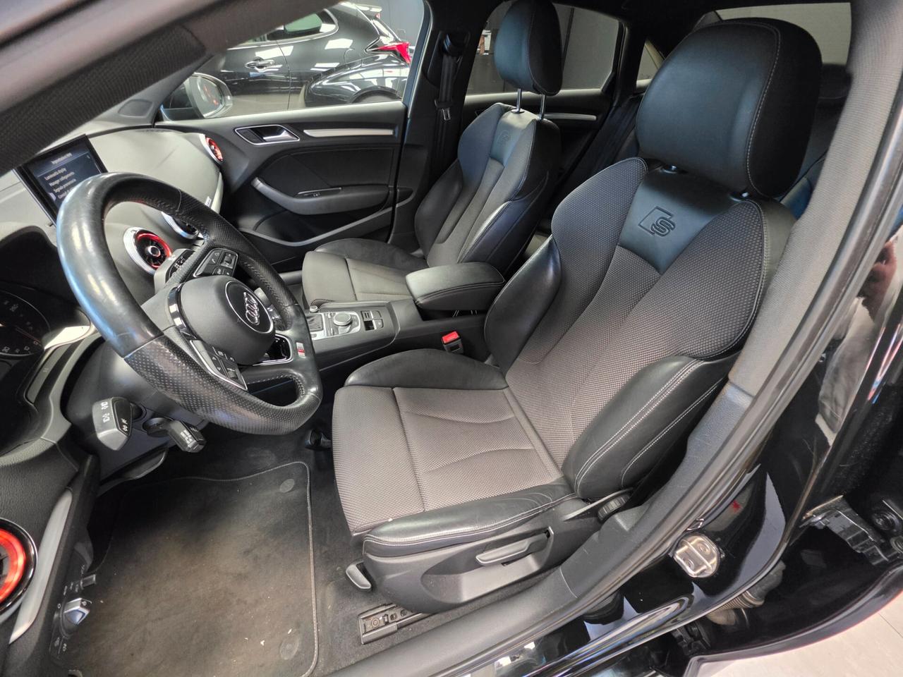 Audi A3 Sedan S-Line 184cv quattro