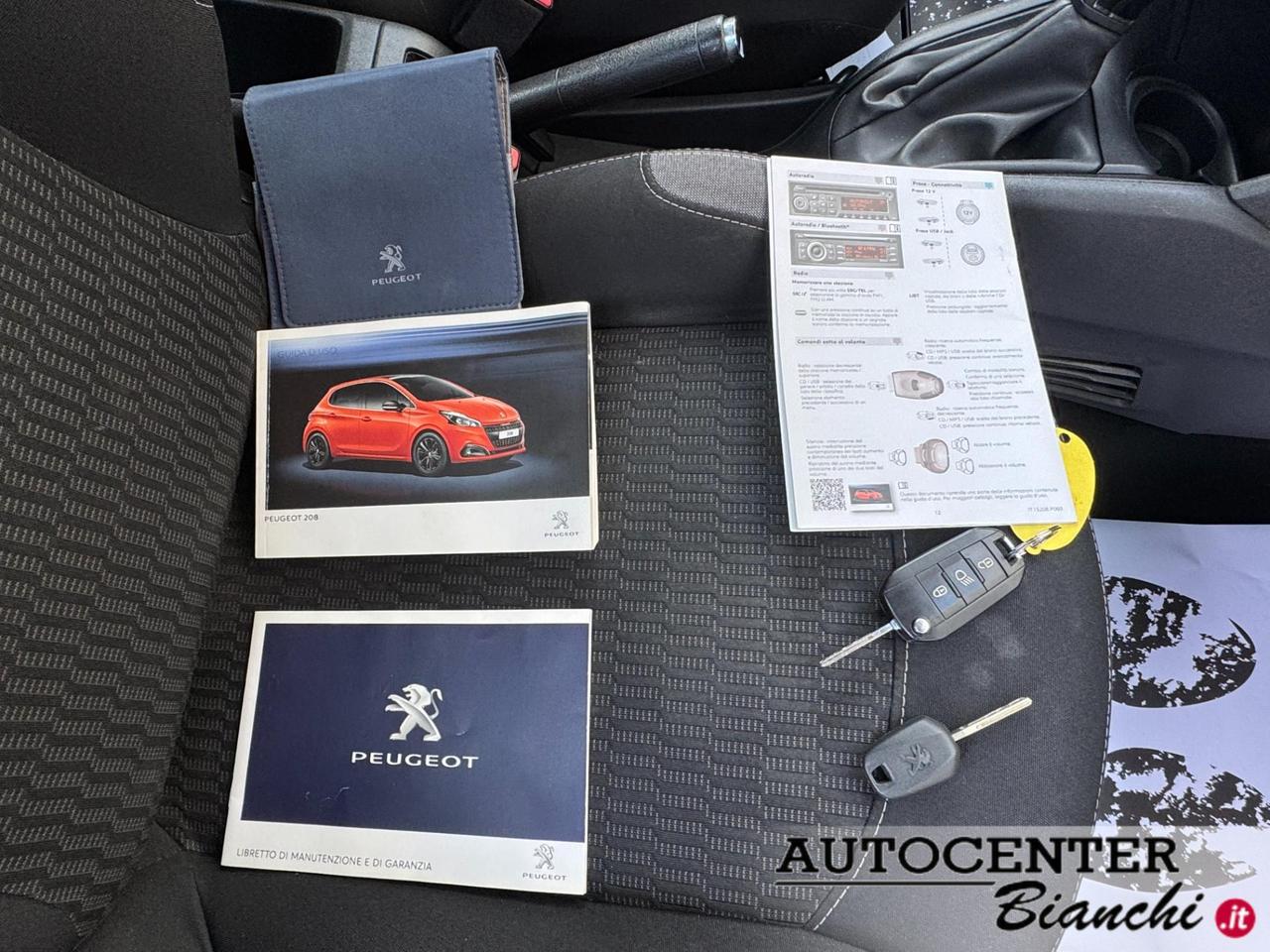 Peugeot 208 5 Porte 208 5p 1.6 bluehdi Active 75cv