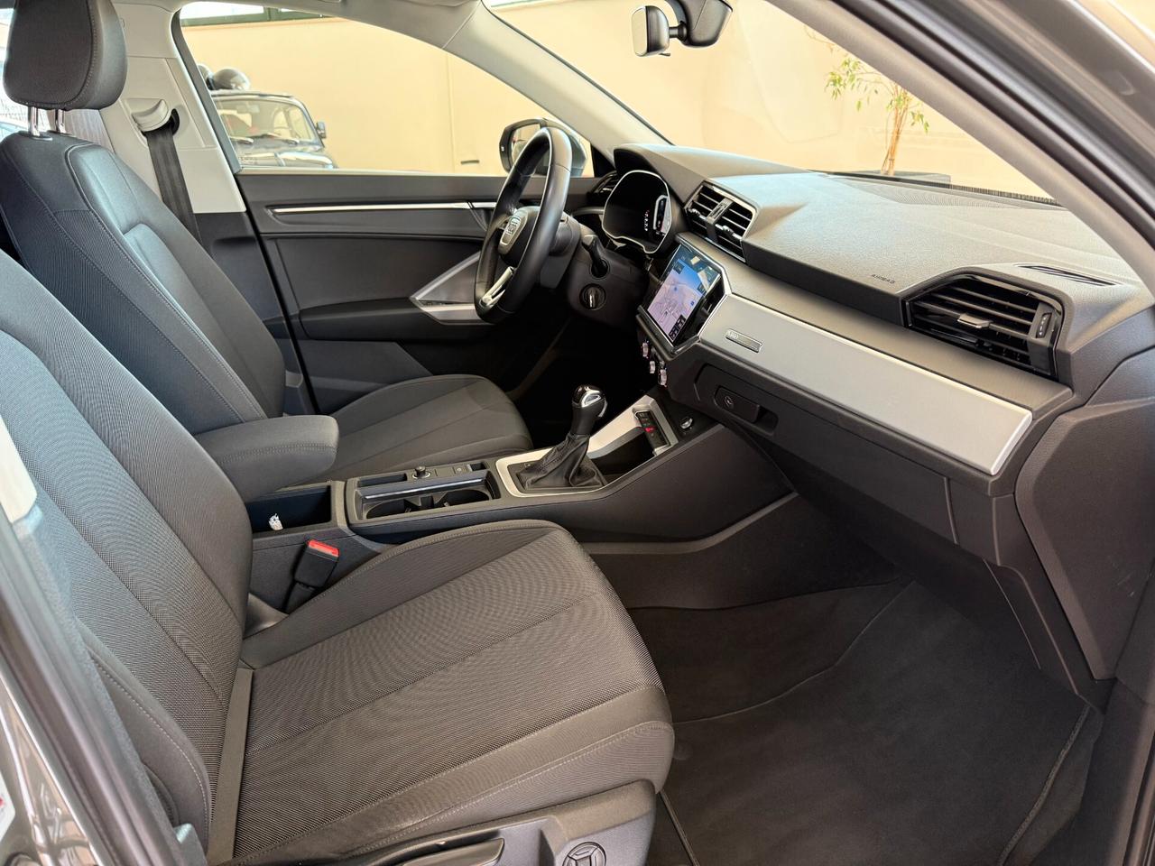 Audi Q3 Sportback 35 2.0 tdi Bus. Plus s-tronic Matrix
